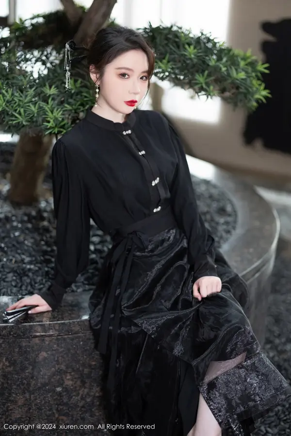 Vol. 08465 梦心玥(83P)