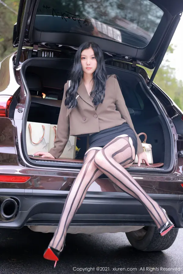 Vol. 04179 李雅柔182CM(52P)