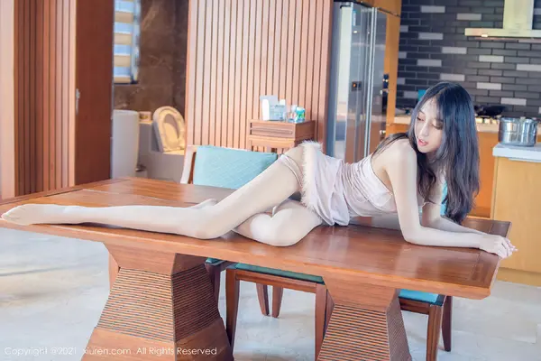 Vol. 03310 玥儿玥er(55P)