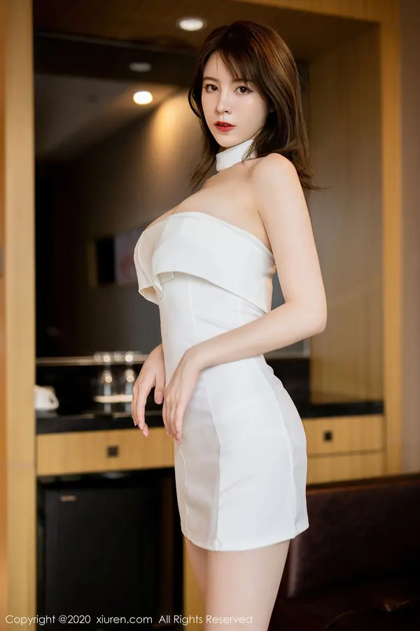 Vol. 02402 yoo优优(51P)