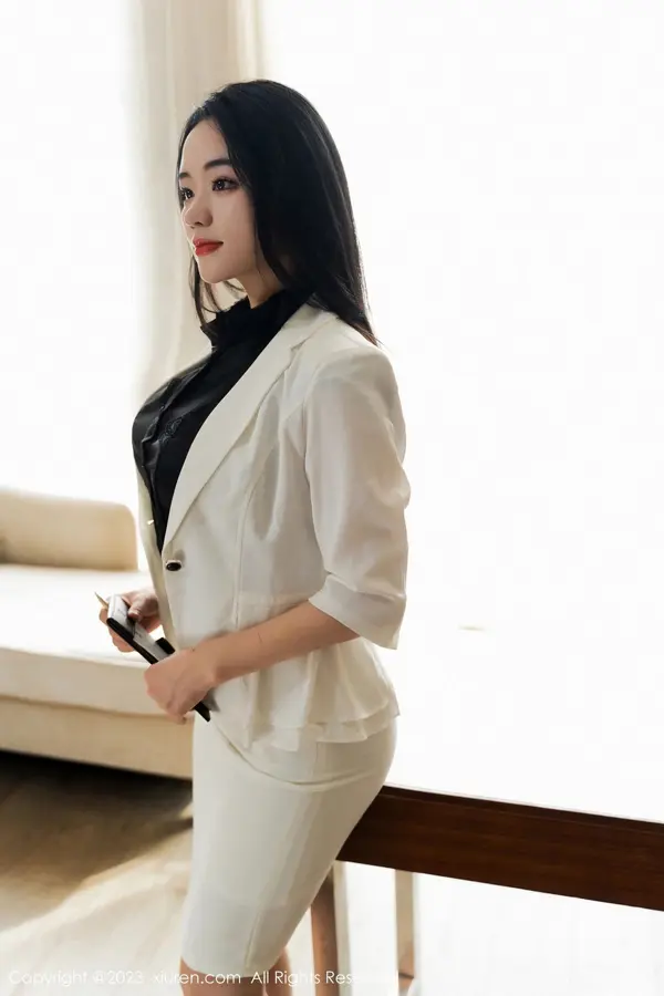 Vol. 07328 汐汐爱吃草莓(68P)