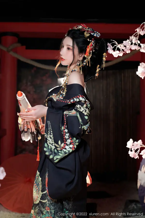 Vol. 05537 周于希Sally(81P)