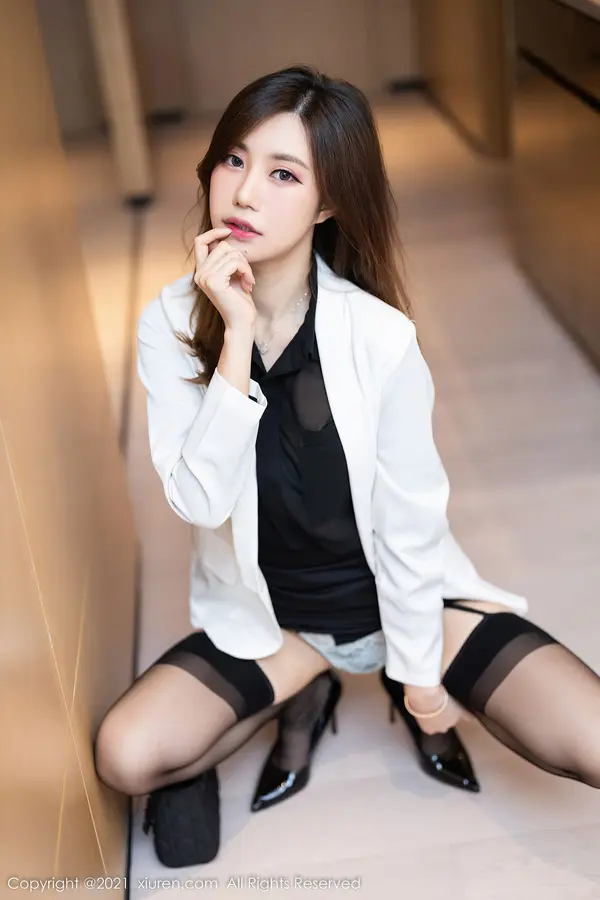 Vol. 04285 绮里嘉ula(69P)