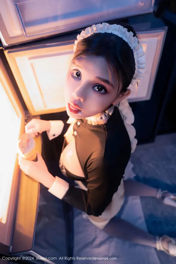 Vol. 08966 小童颜(81P)