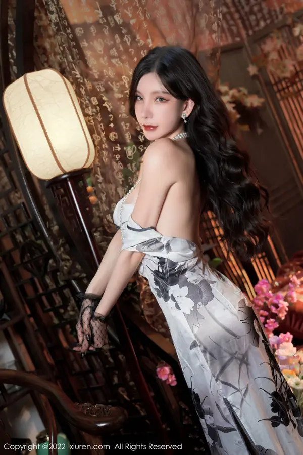 Vol. 04608 周于希Sally(77P)