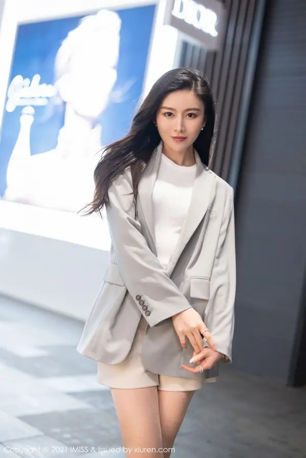 Vol. 0610 Vanessa(60P)