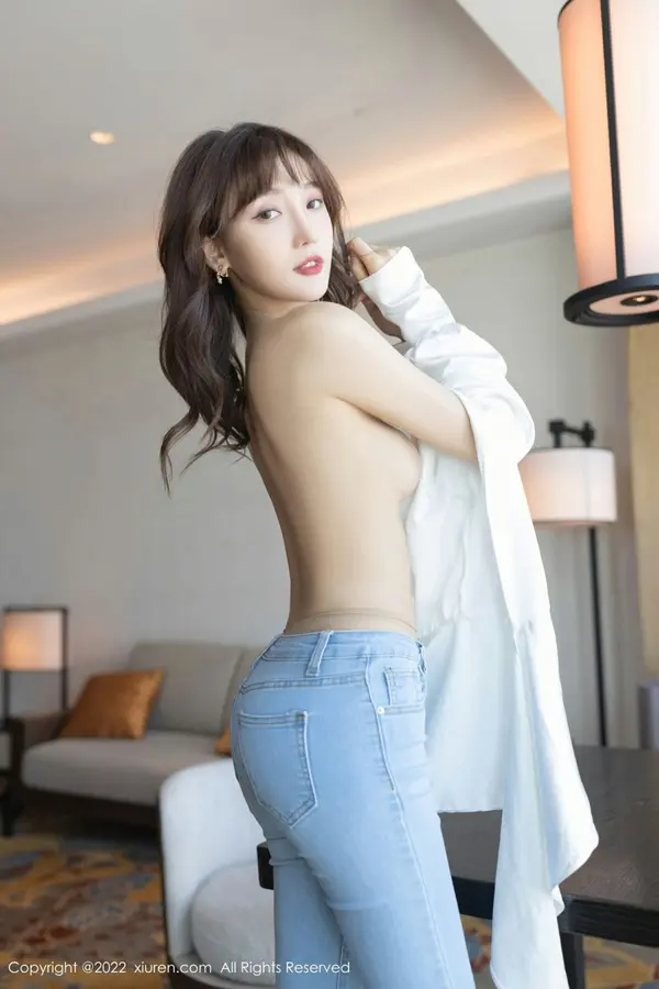 Vol. 04425 陆萱萱(81P)
