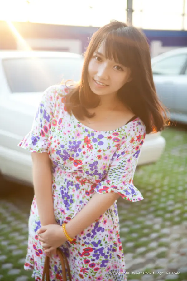 Vol. 00053 默漠无荢(100P)