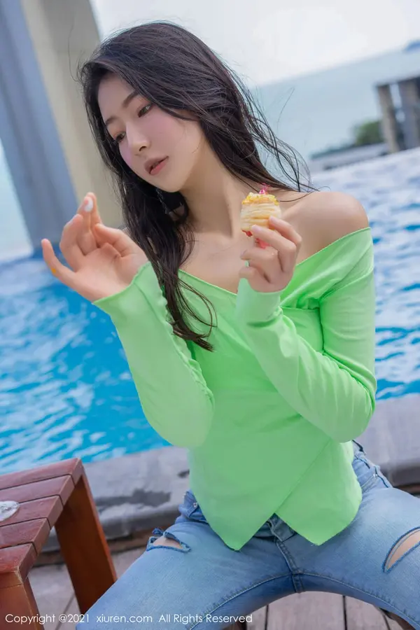 Vol. 04403 熊小诺(68P)