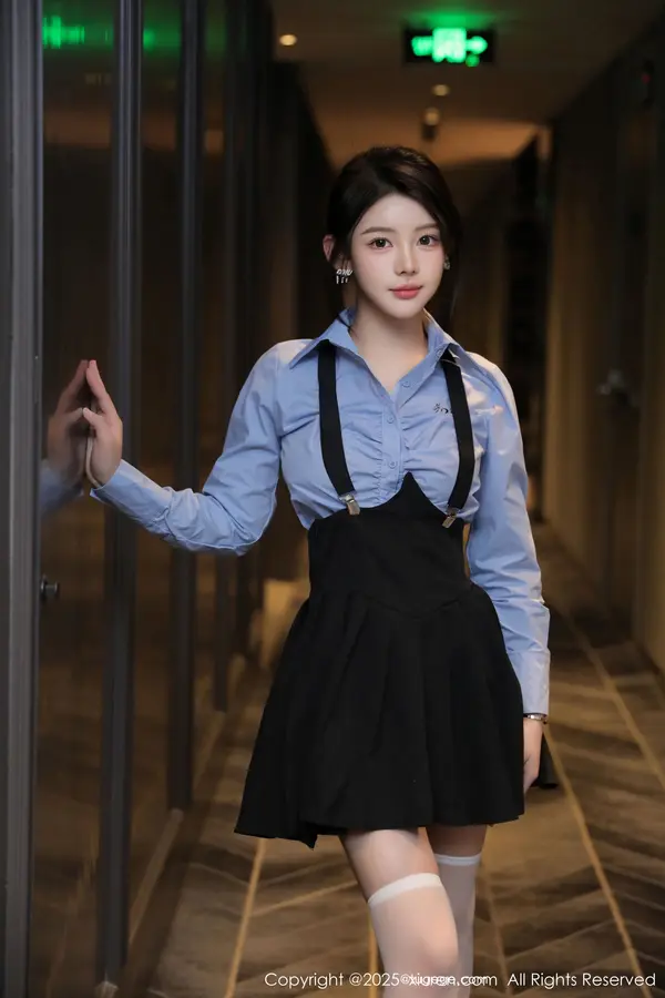 Vol. 09819 爱酱里(81P)