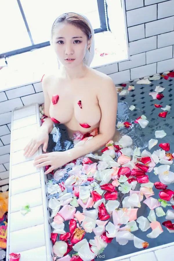 Vol. 01050 久久Aimee(45P)