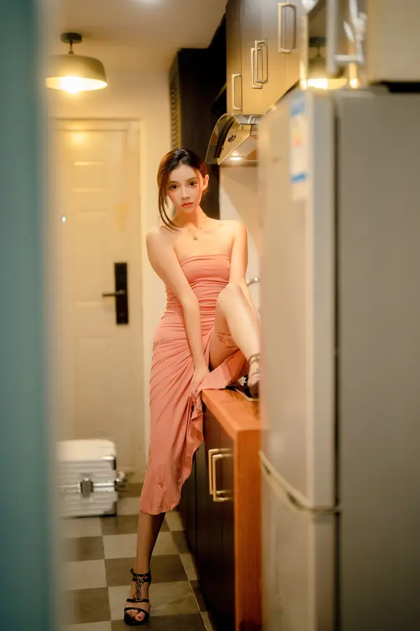 加朵babe《私家厨房》(105P)