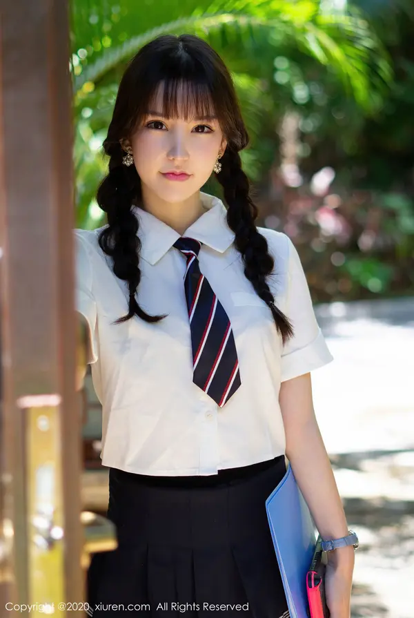 Vol. 02559 周于希Sandy(81P)