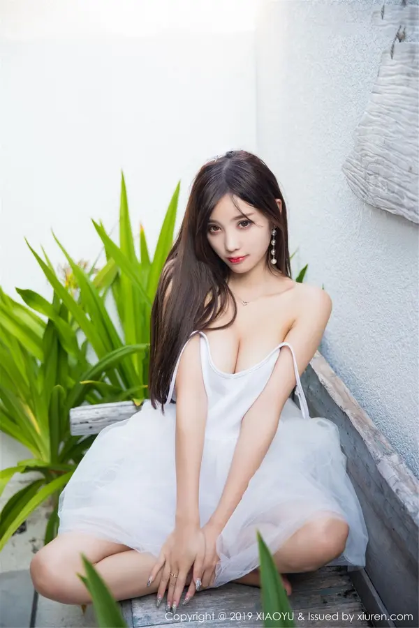 Vol. 0099 杨晨晨sugar(56P)