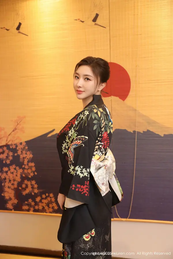Vol. 10627 苏一诺(81P)