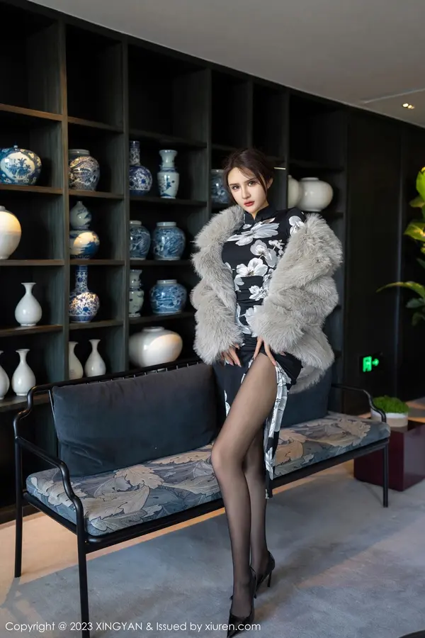 Vol. 0221 Emily尹菲(82P)