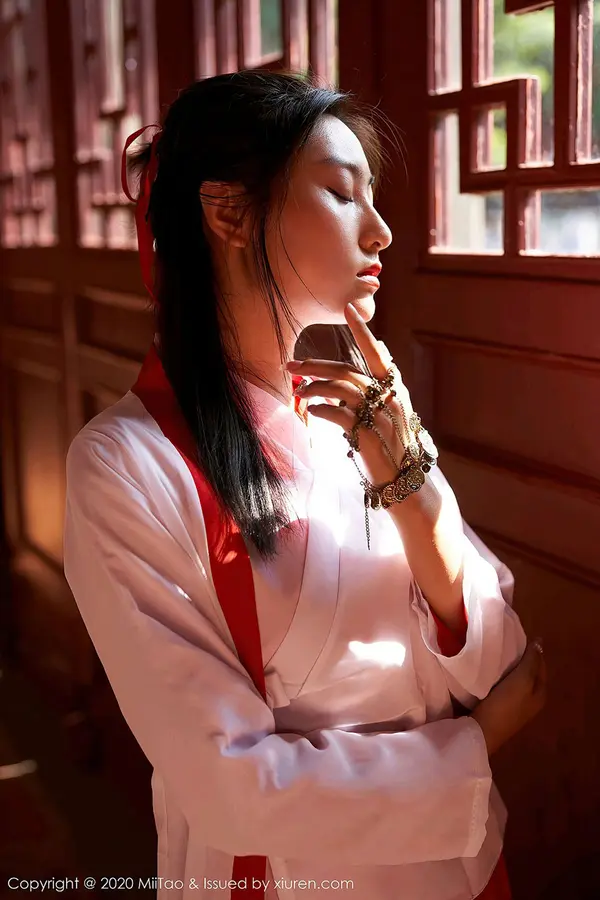 Vol. 0142 茵茵(35P)