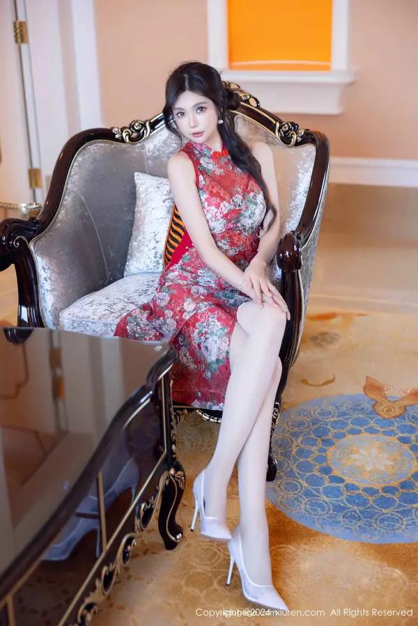 Vol. 09529 绮里嘉ula(81P)