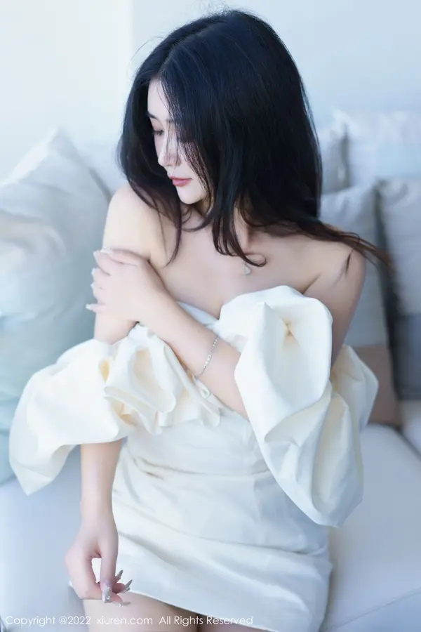 Vol. 06032 laura阿姣(93P)