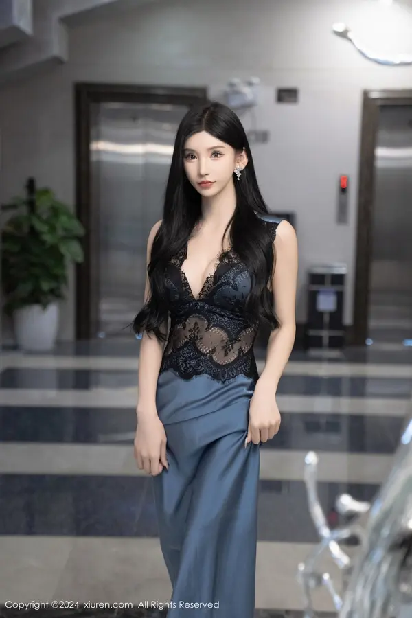 Vol. 08242 周于希Sally(116P)