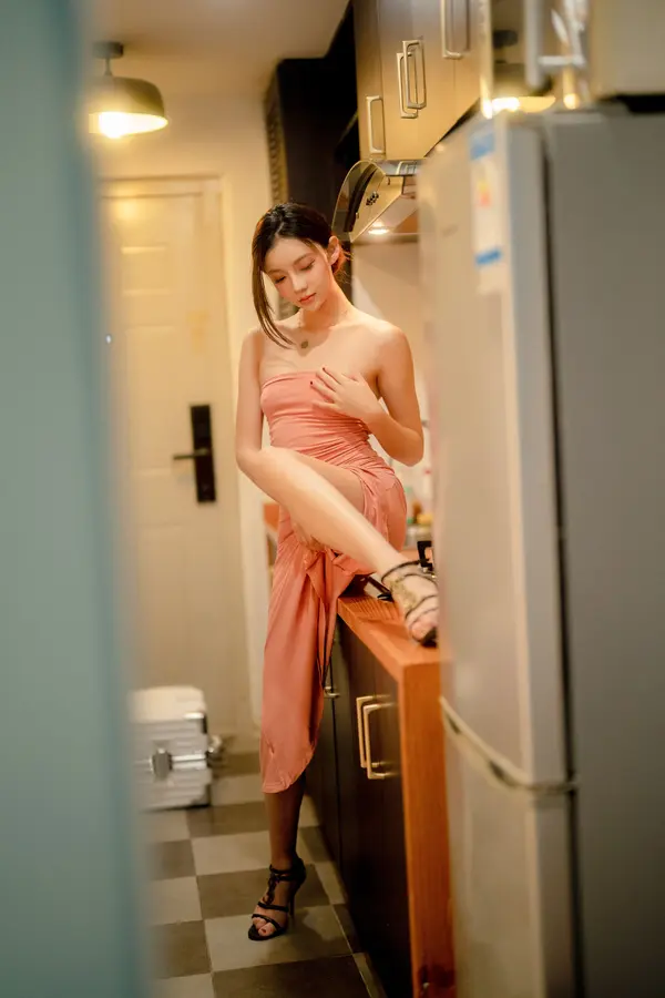 加朵babe《私家厨房》(105P)