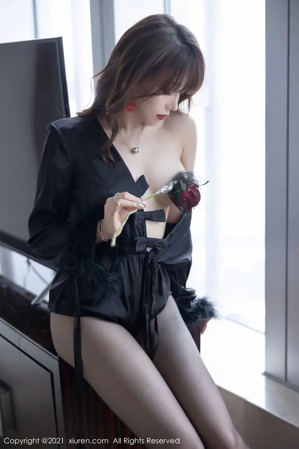 Vol. 04205 芝芝(85P)