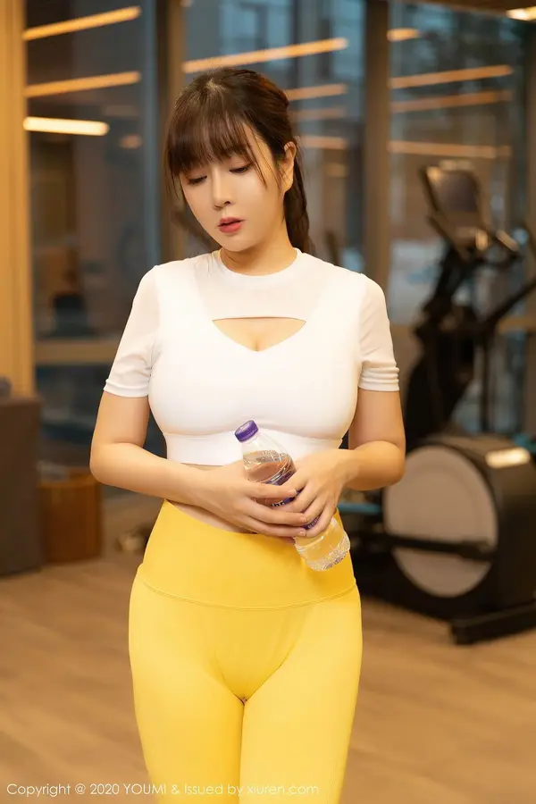 Vol. 0573 王雨纯(64P)