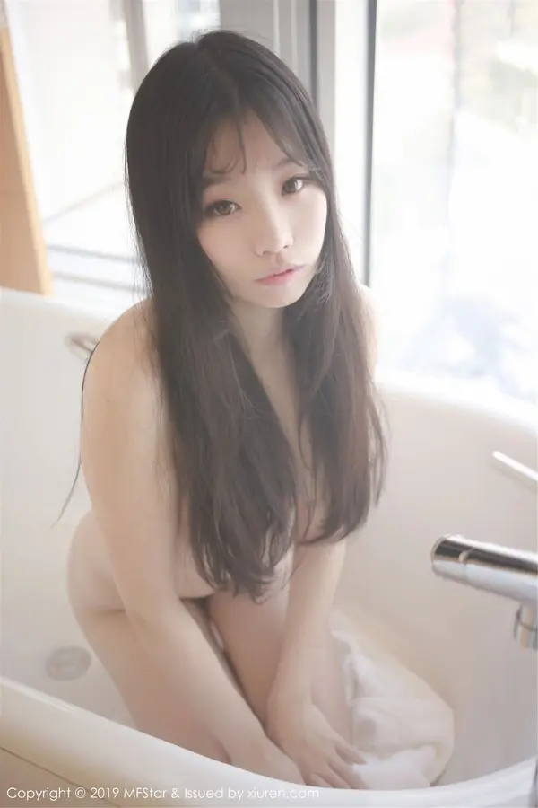 Vol. 0189 草莓兔兔(32P)