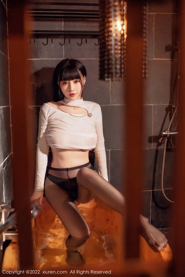 Vol. 04548 朱可儿Flora(52P)