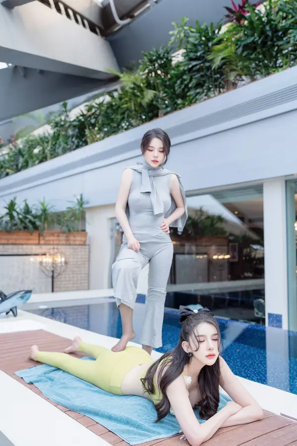 Vol. 0333 李丽莎&白茹雪abby《私购流出》(91P + 5V)