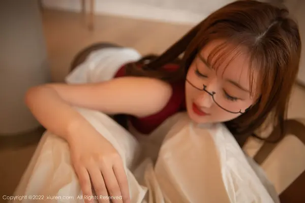 Vol. 05528 江真真(83P)