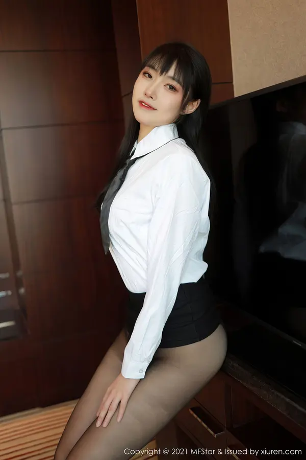 Vol. 0449 锅包又you(52P)