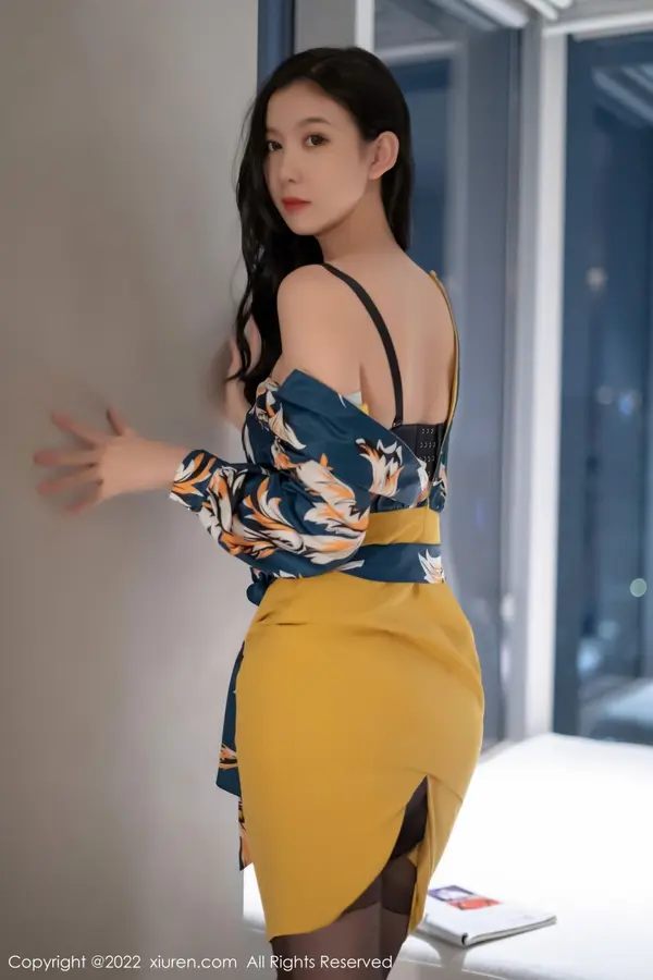 Vol. 04880 李雅柔182CM(52P)