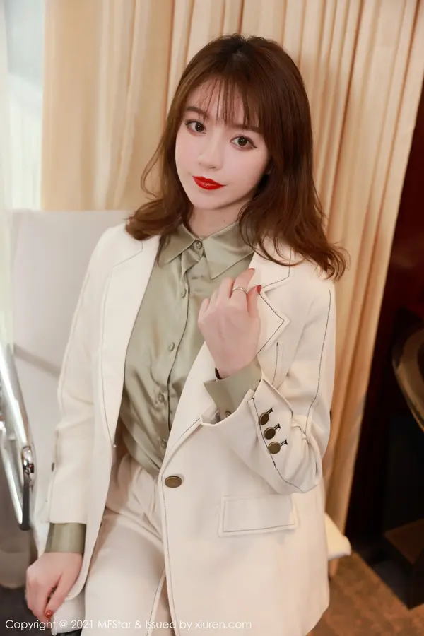 Vol. 0485 yoo优优(46P)
