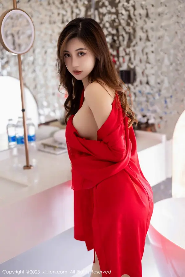 Vol. 07043 绮里嘉ula(88P)