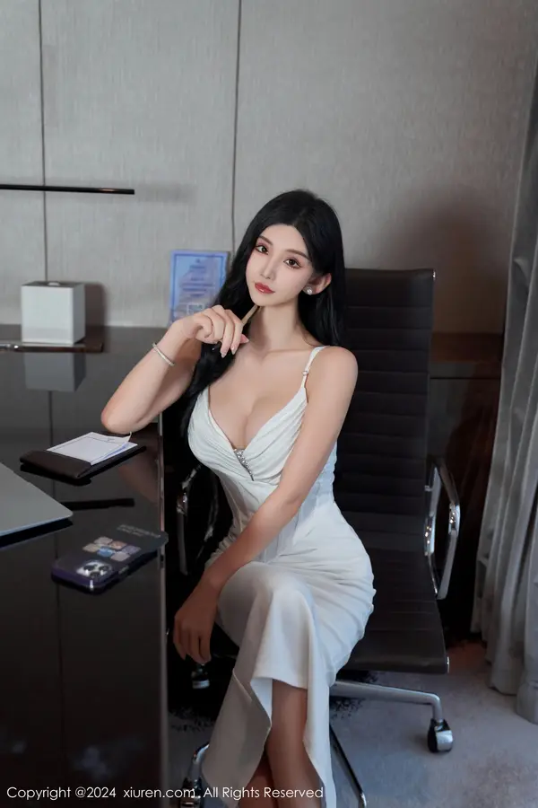Vol. 07921 周于希Sally(95P)
