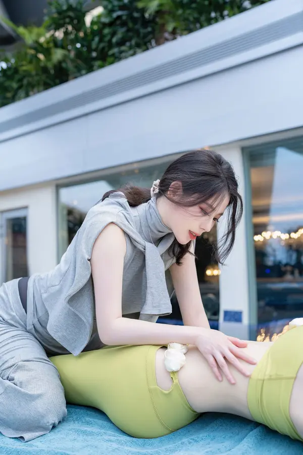 Vol. 0333 李丽莎&白茹雪abby《私购流出》(91P + 5V)