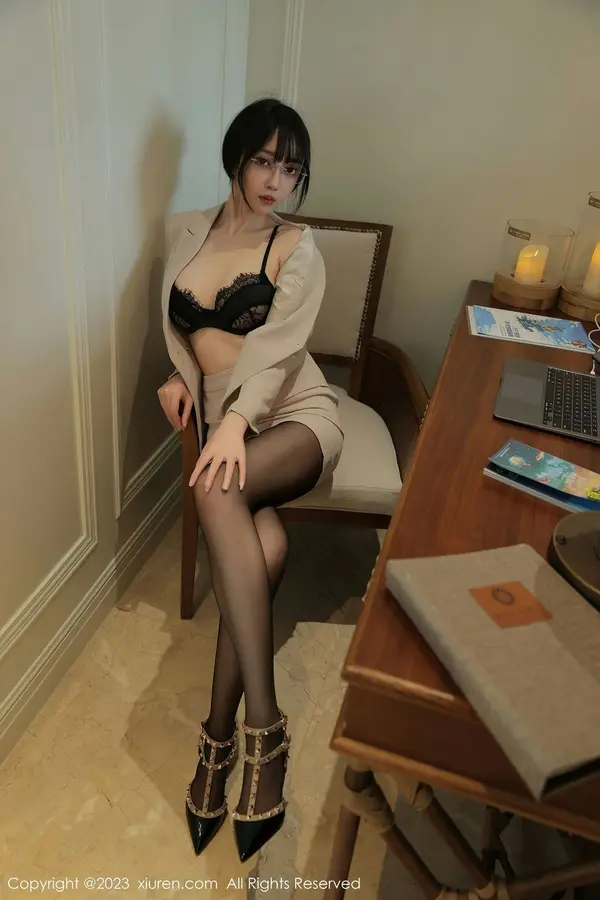 Vol. 06428 玥儿玥er(57P)