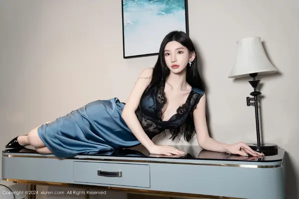 Vol. 08242 周于希Sally(116P)