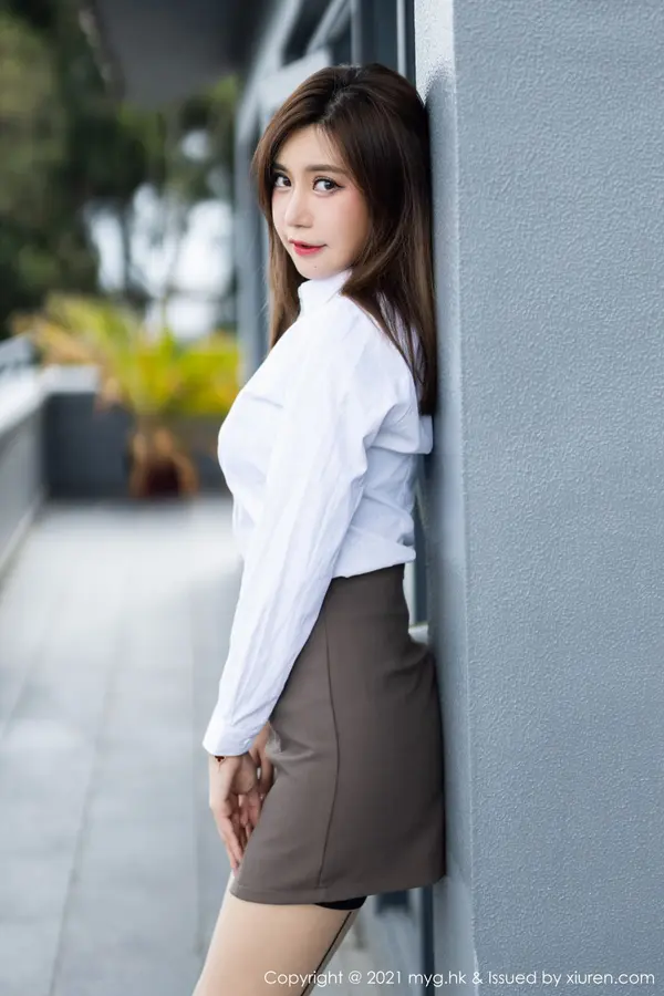 Vol. 0570 绮里嘉Carina(128P)