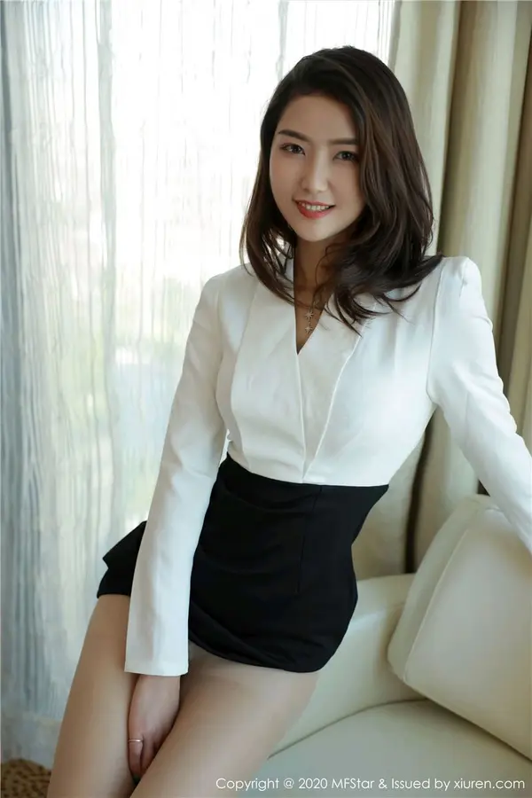 Vol. 0350 方子萱(67P)