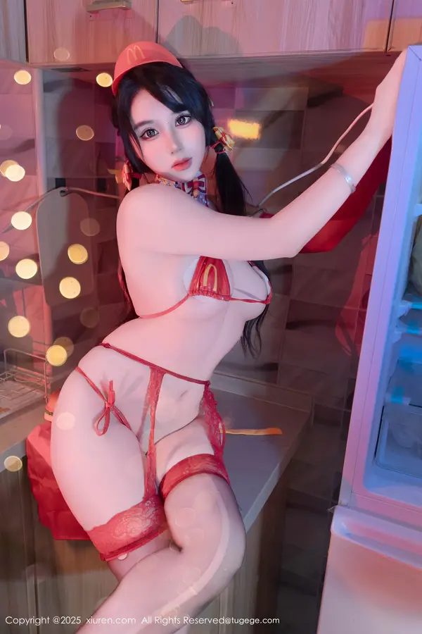 Vol. 11154 汐汐爱吃草莓(79P)