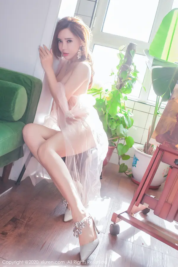 Vol. 02101 艾小青(77P)