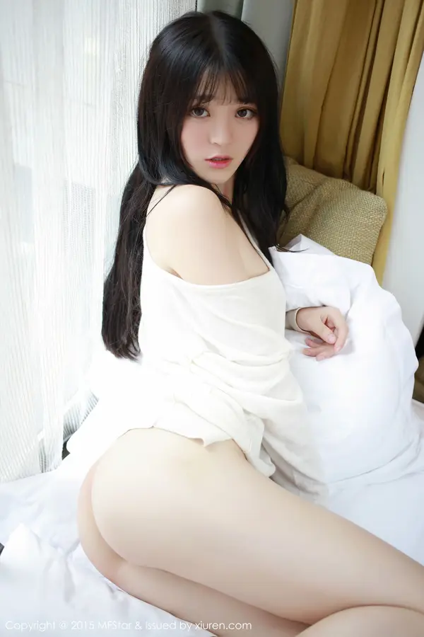 Vol. 0029 伊小七MoMo(52P)
