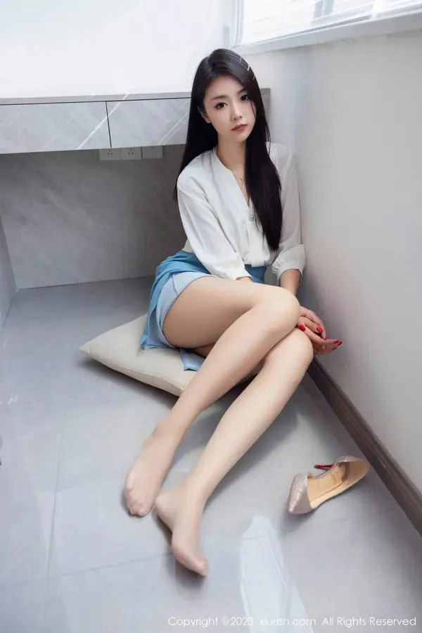 Vol. 07314 可乐Vicky(82P)