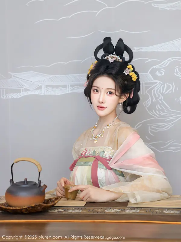 Vol. 10645 梨霜儿(83P)