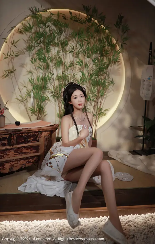 Vol. 08898 唐安琪(82P)