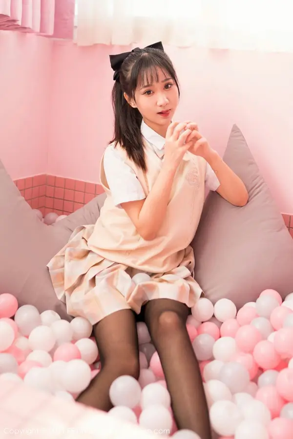 Vol. 0417 小果冻儿(66P)