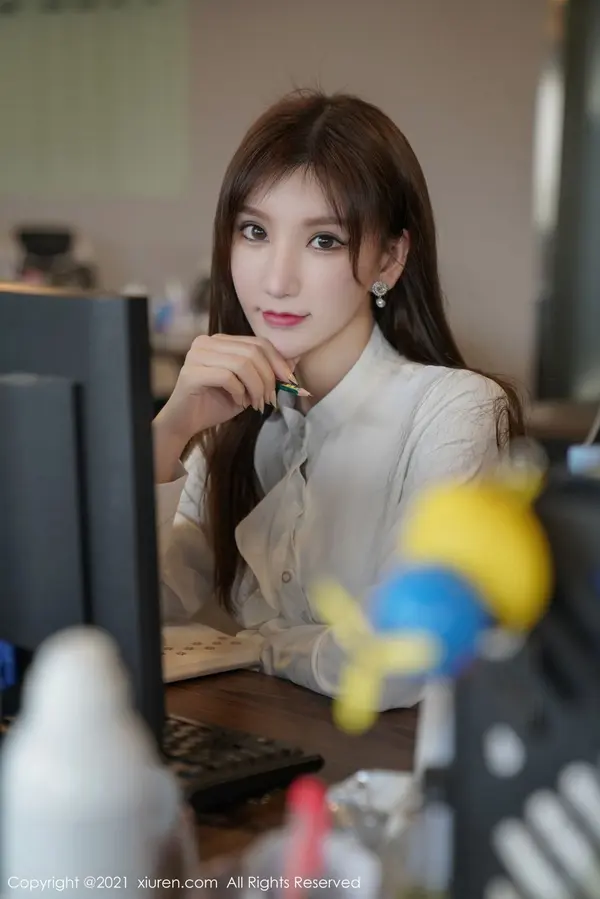 Vol. 03046 周于希Sandy(101P)