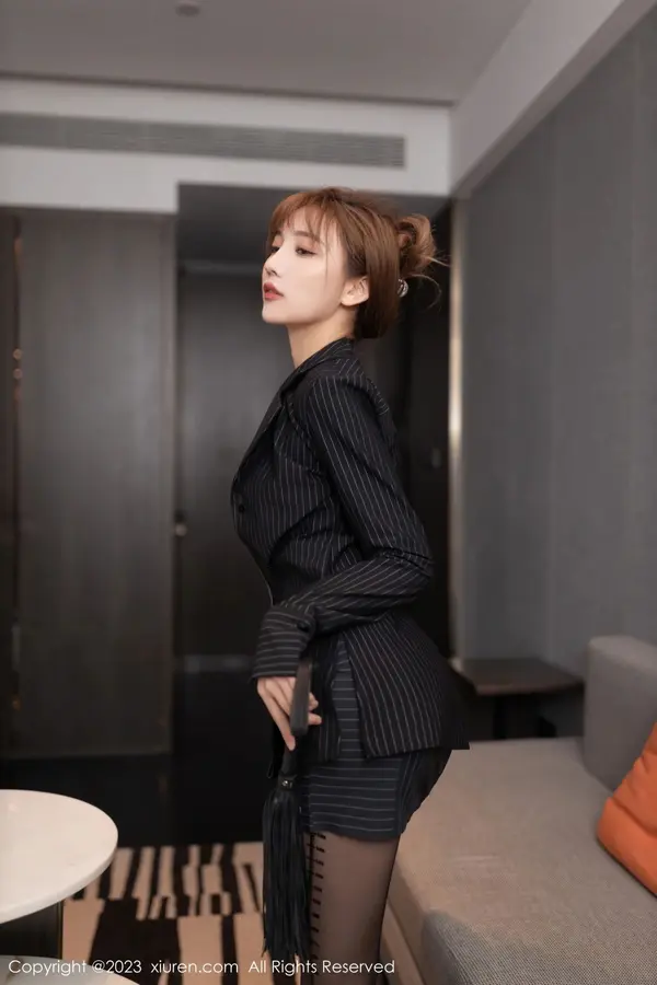 Vol. 07675 陆萱萱(76P)